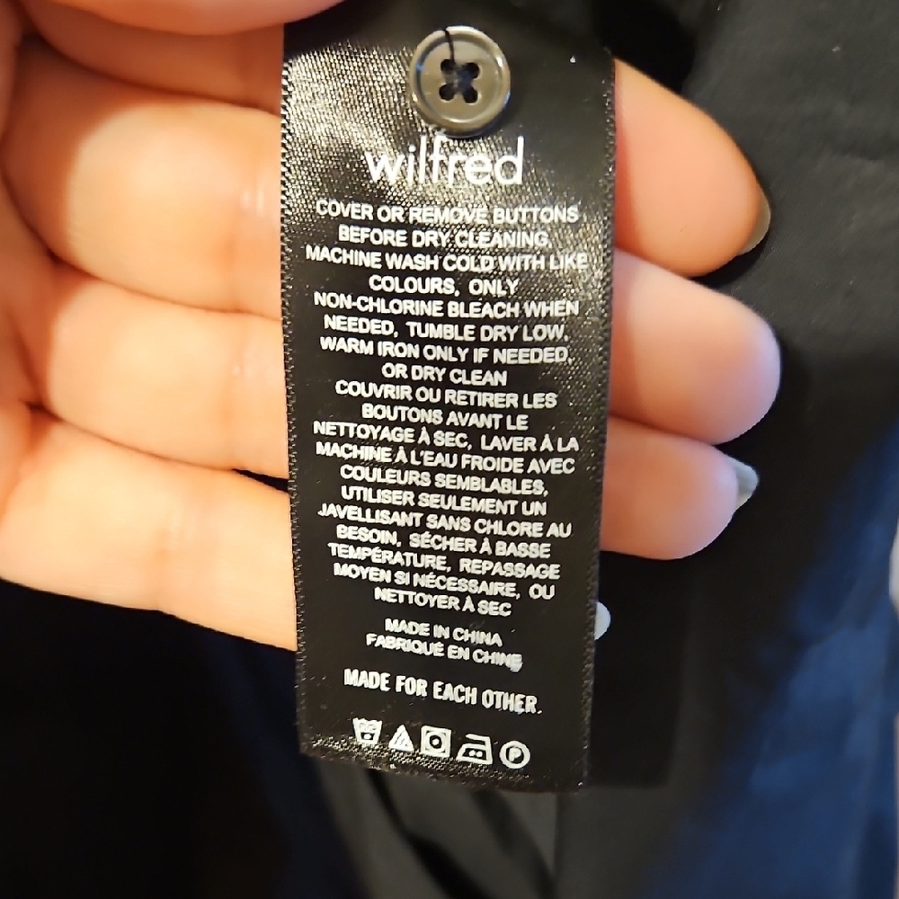 Aritzia Wilfred Black Midi Maxi Dress With Puff Sleeves - Picture 4 of 6